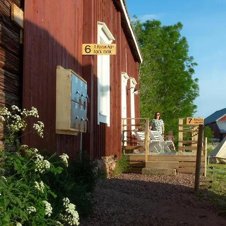 Mickels Bondgardsglamping Konukevi *